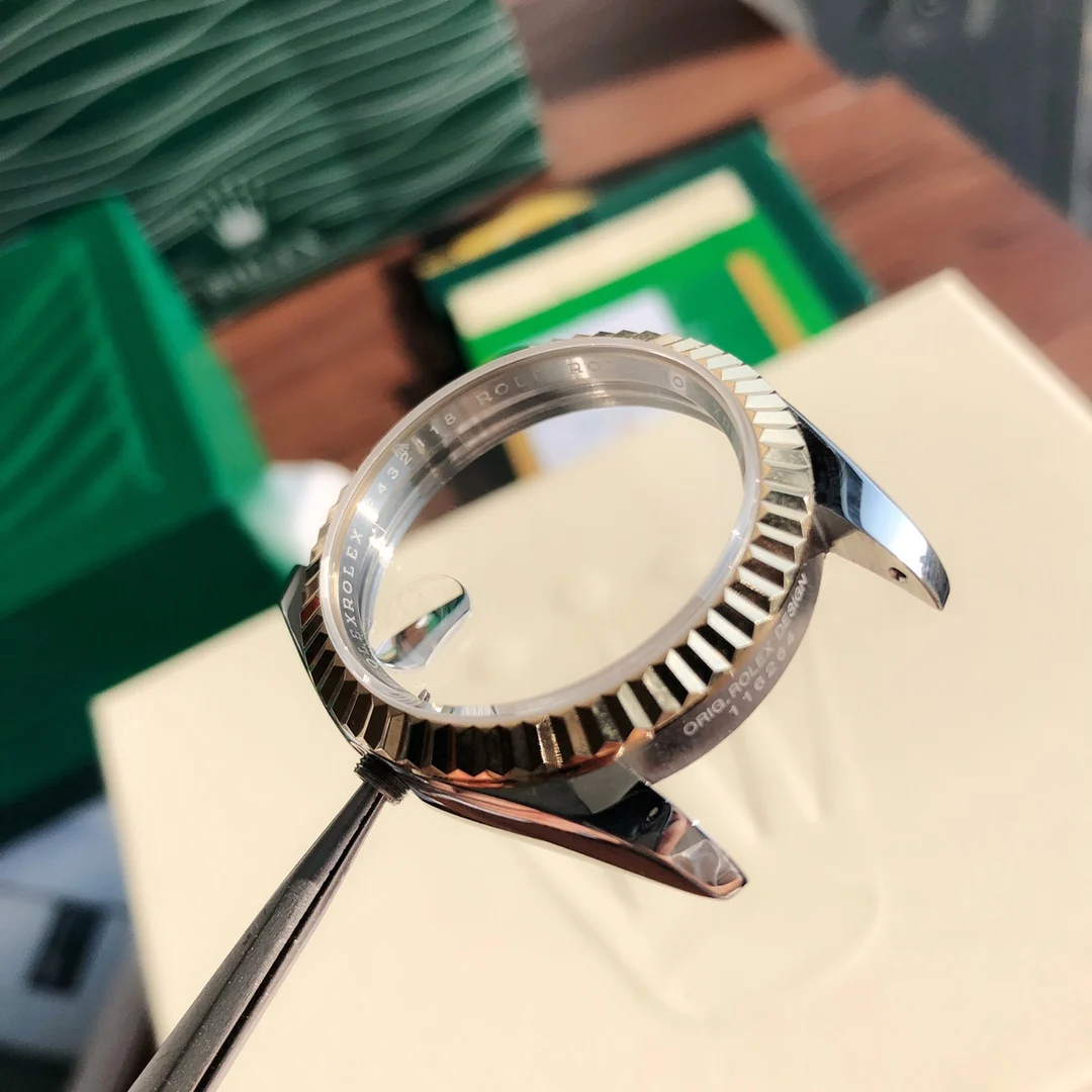Rolex Submariner Yellow Gold — photographed off the sweep