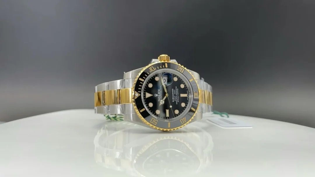 Rolex Two-Tone 41mm — photographed off the sweep