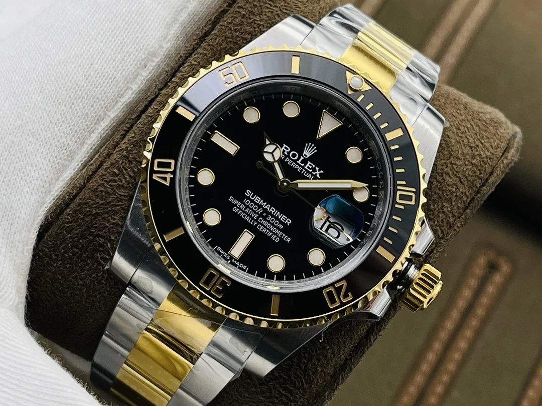 Rolex Two-Tone 41mm — photographed off the sweep