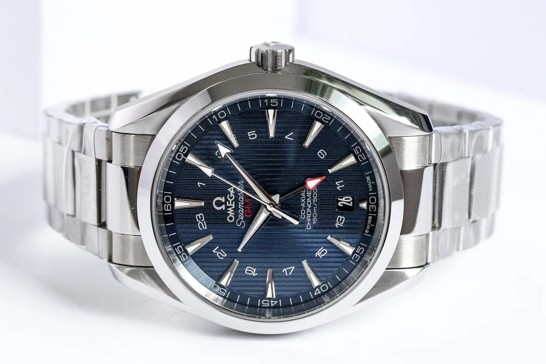Rolex Yacht-Master 41.5mm — detail