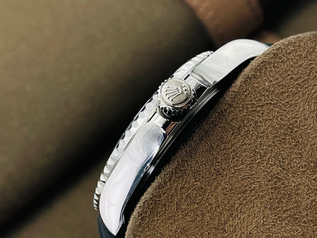 Rolex Yacht-Master 42mm — photographed off the sweep