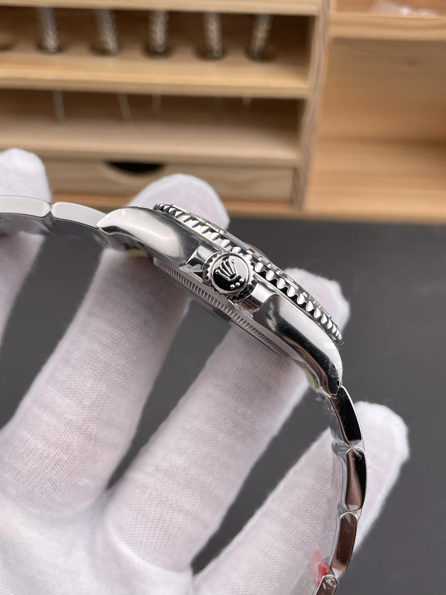 Rolex Yacht-Master Grey Dial 40mm — photographed off the sweep