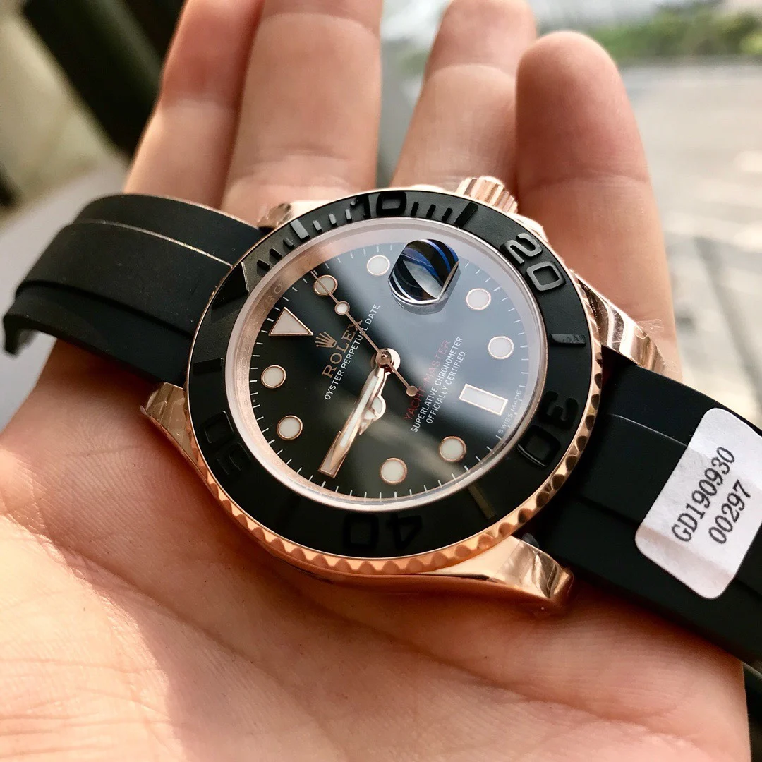 Rolex Yacht-Master Rose Gold Black Dial 116655 40mm — photographed off the sweep