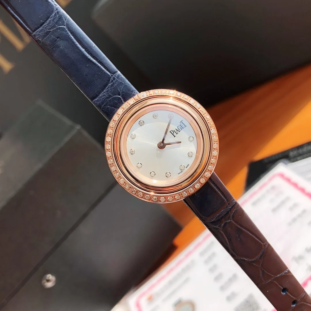 rose gold white plate — photographed off the sweep