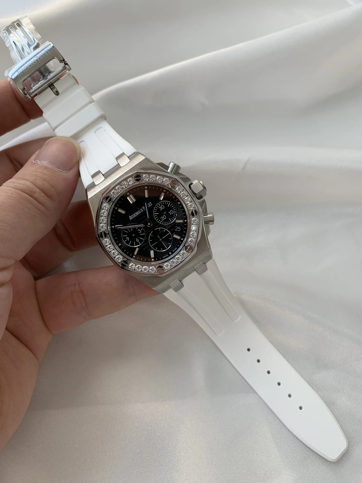 Silver Black — photographed off the sweep
