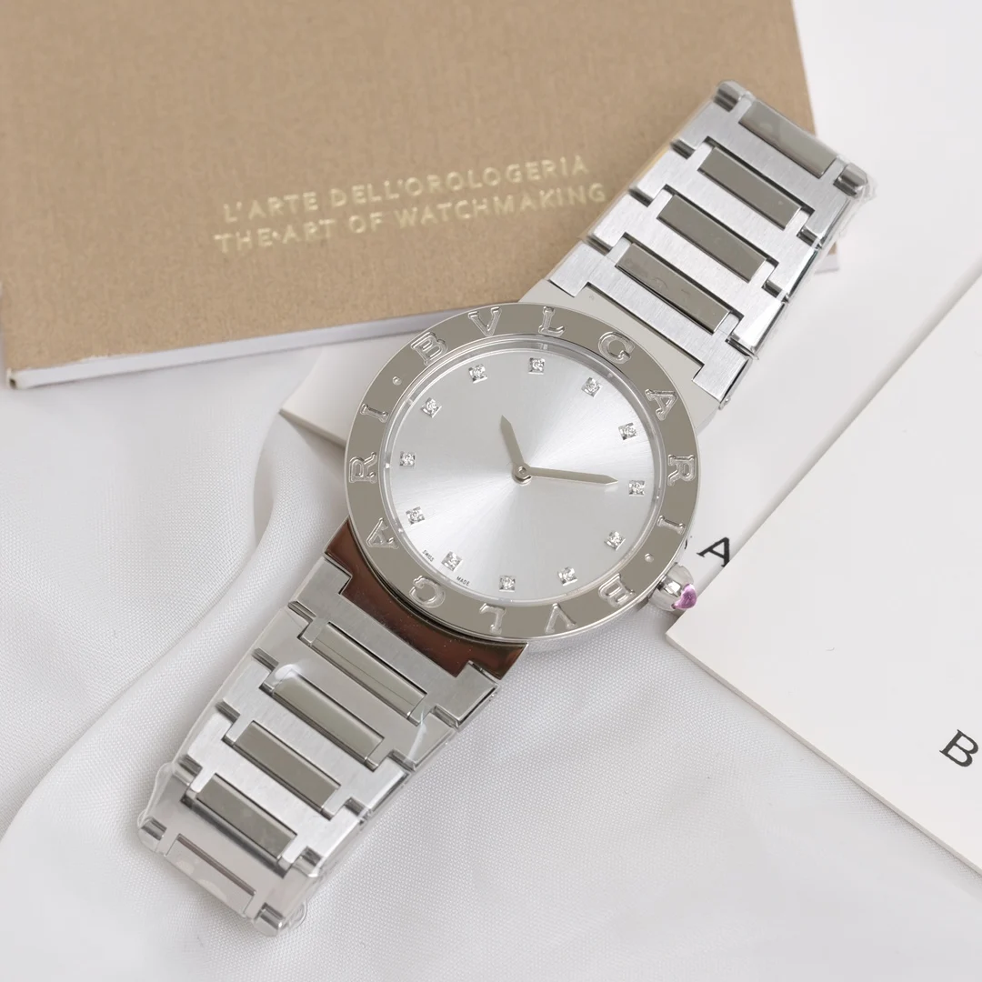 Silver diamond version — photographed off the sweep