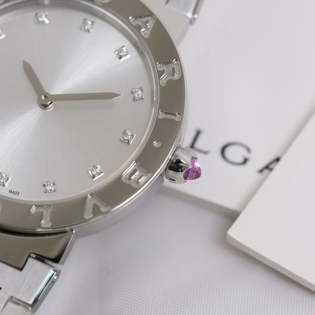 Silver diamond version — photographed off the sweep