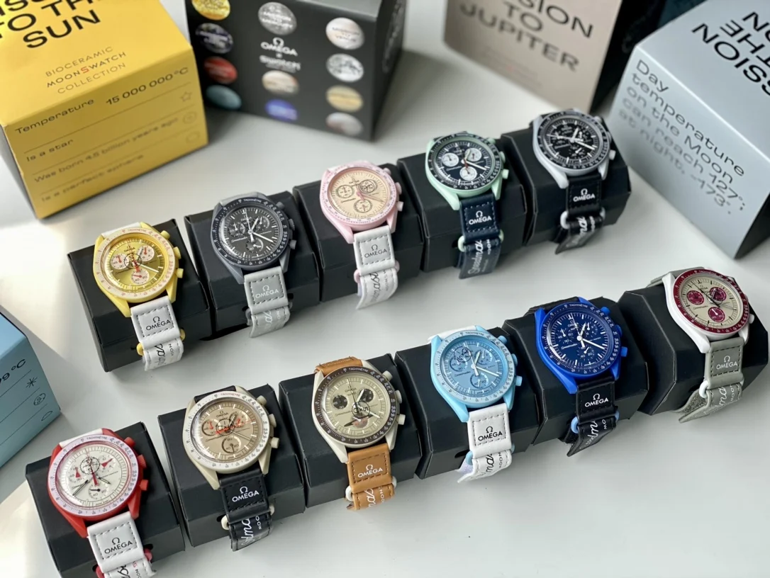 Specifications: 42 dials, quartz movement, quick-drip strap — photographed off the sweep