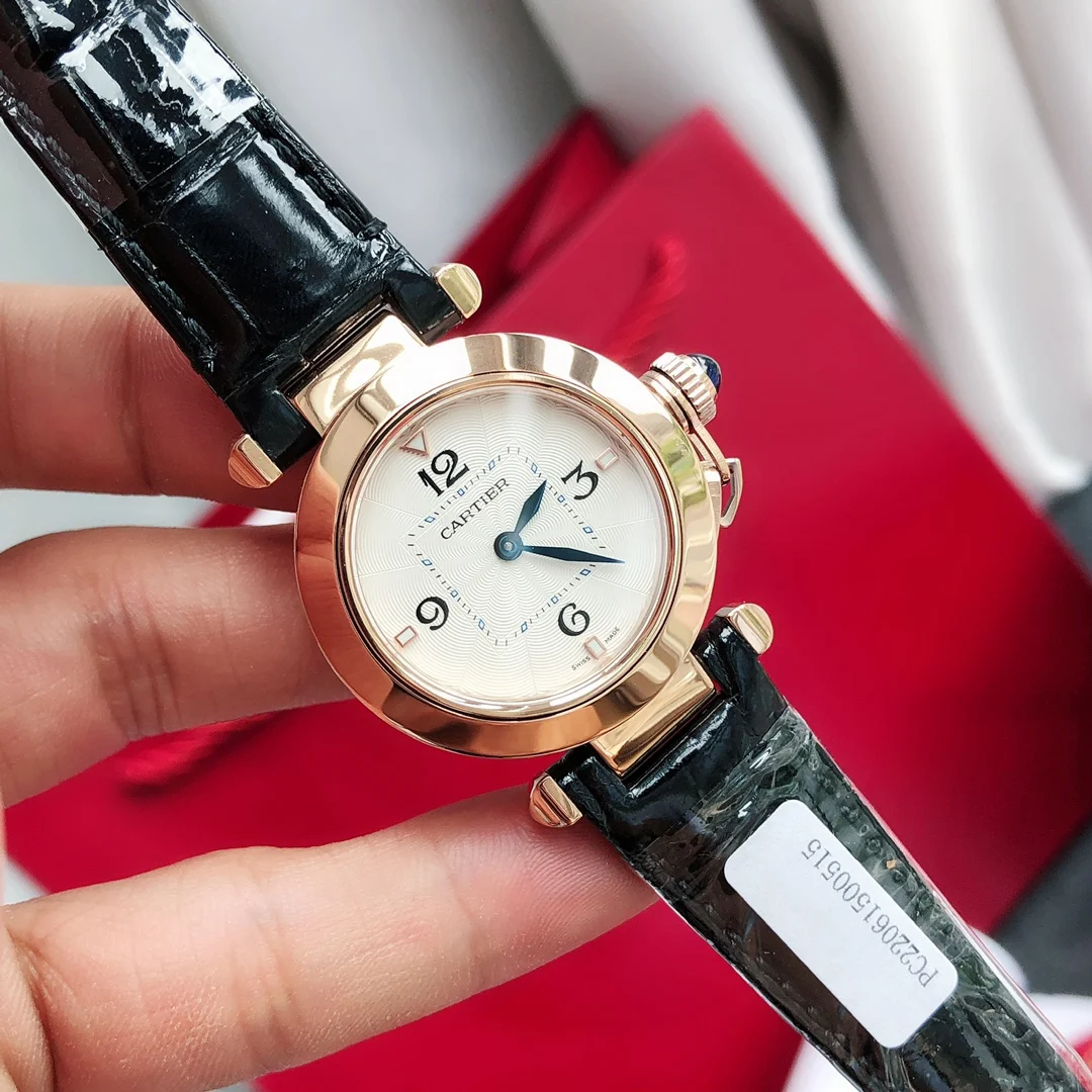 Style 1 Black Rose Gold — photographed off the sweep