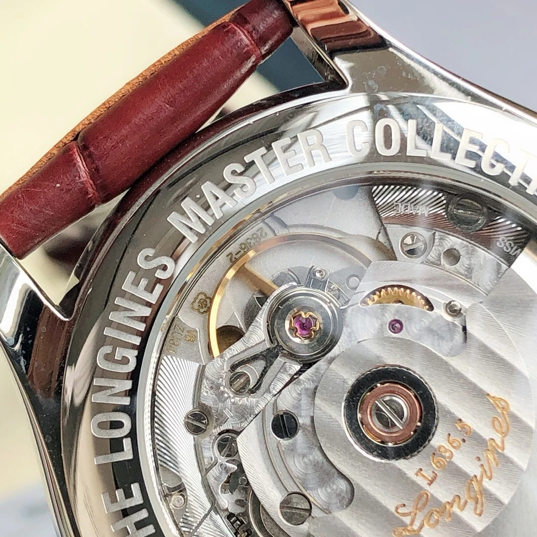 Swiss-made Longines Eta Movement! The fish-scale pattern — photographed off the sweep