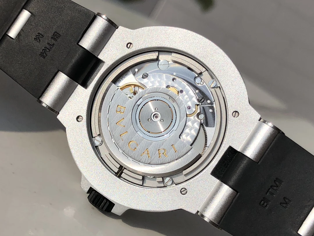 Swiss-made Movement Movement (details) — photographed off the sweep