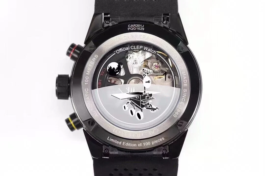 TAG Heuer 43mm — detail