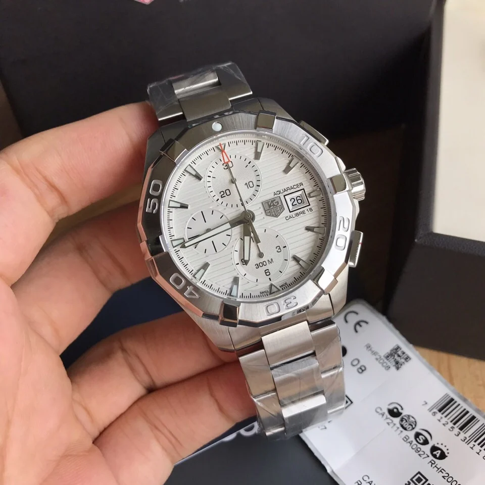 TAG Heuer Aquaracer Ceramic — photographed off the sweep