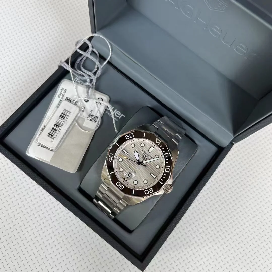 TAG Heuer Aquaracer — photographed off the sweep