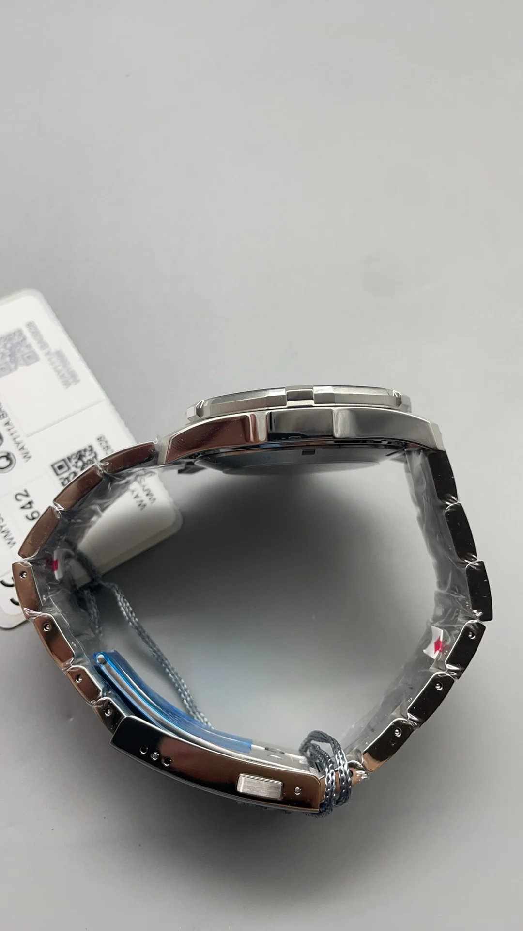 TAG Heuer Black Dial 41mm — photographed off the sweep