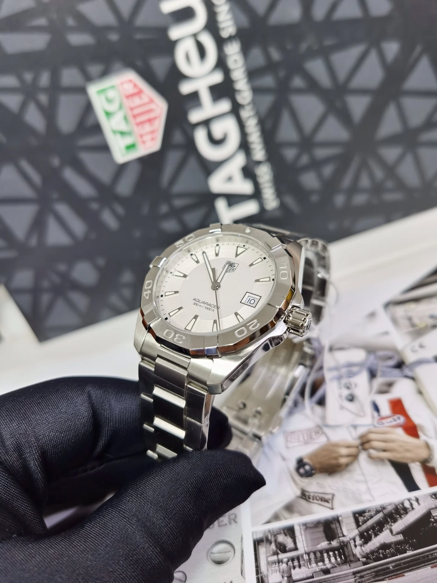 TAG Heuer Steel 40.5mm — photographed off the sweep