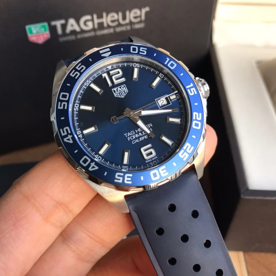 TAG Heuer Steel 43mm — photographed off the sweep