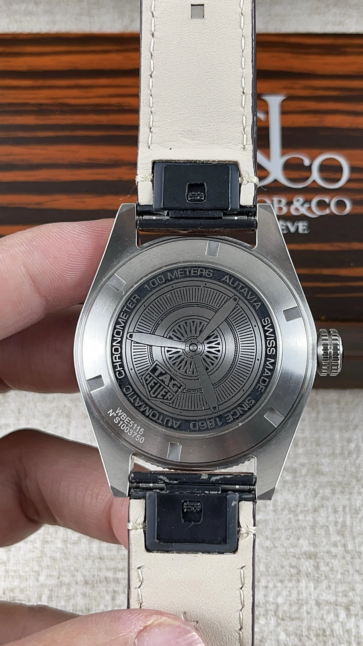 TAR! TAG Heuer collection! Paired with SW200 movement — photographed off the sweep