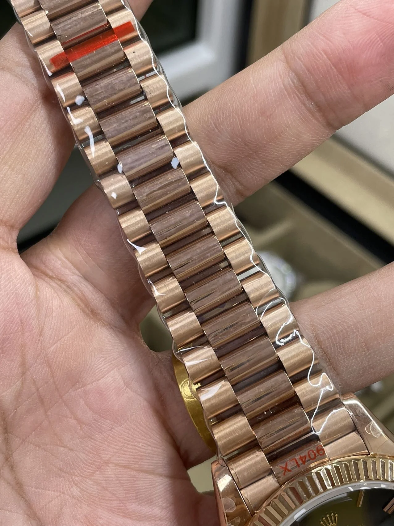 The 2024 new DD40mm watch features a beautiful rose gold gradient — photographed off the sweep