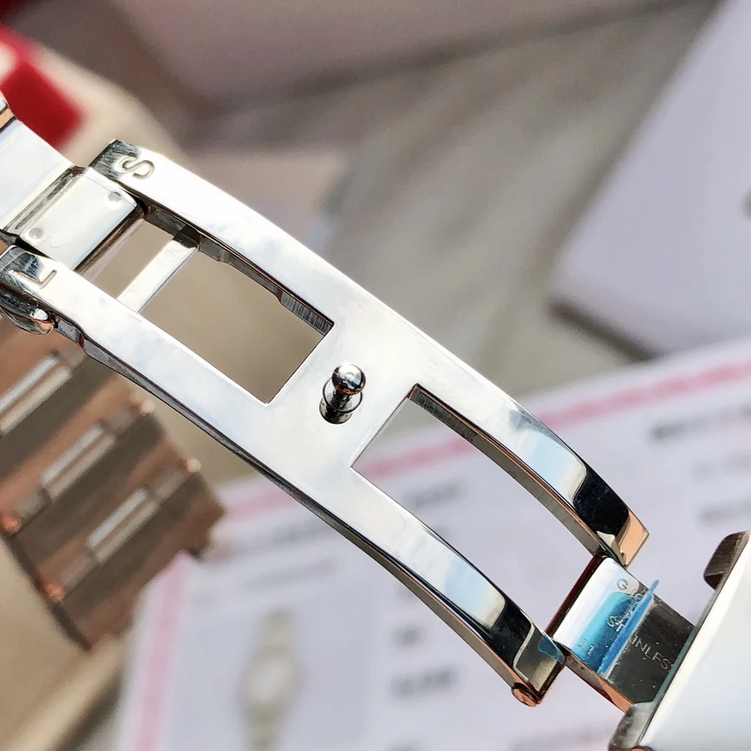 The strap is the same length as the original, and each section — photographed off the sweep