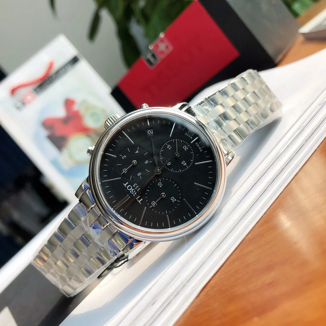 Tissot Steel 40mm — photographed off the sweep