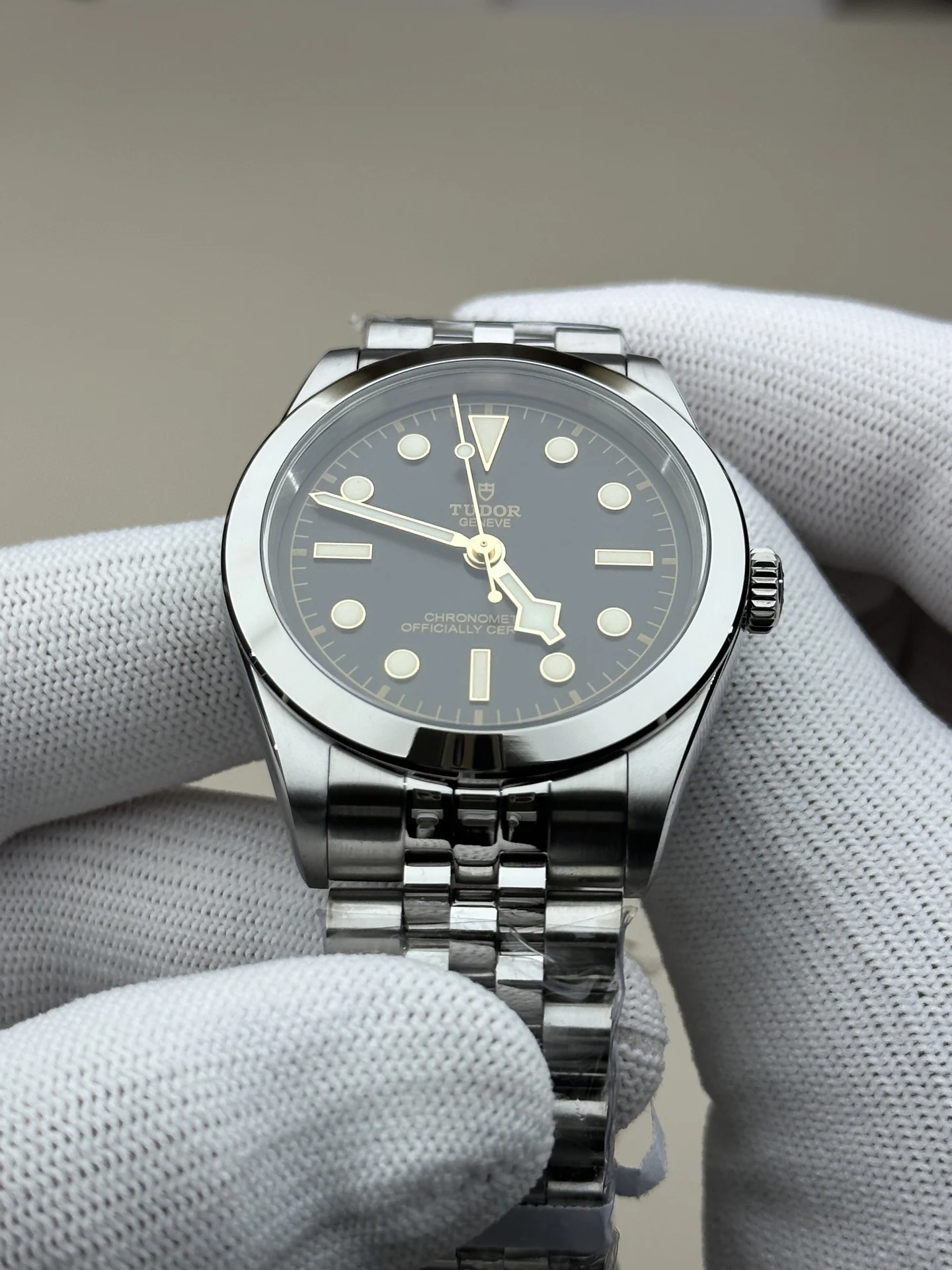Tudor Black Bay 79660 — photographed off the sweep