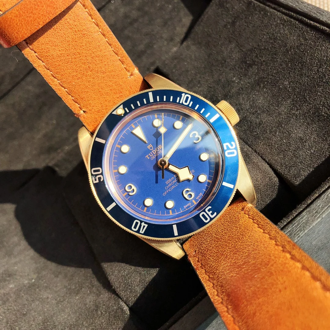 Tudor Black Bay Bronze — photographed off the sweep