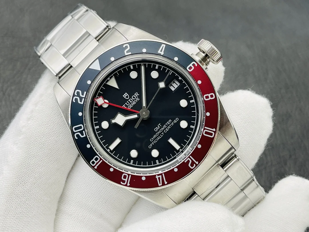 Tudor Black Bay Pepsi — photographed off the sweep