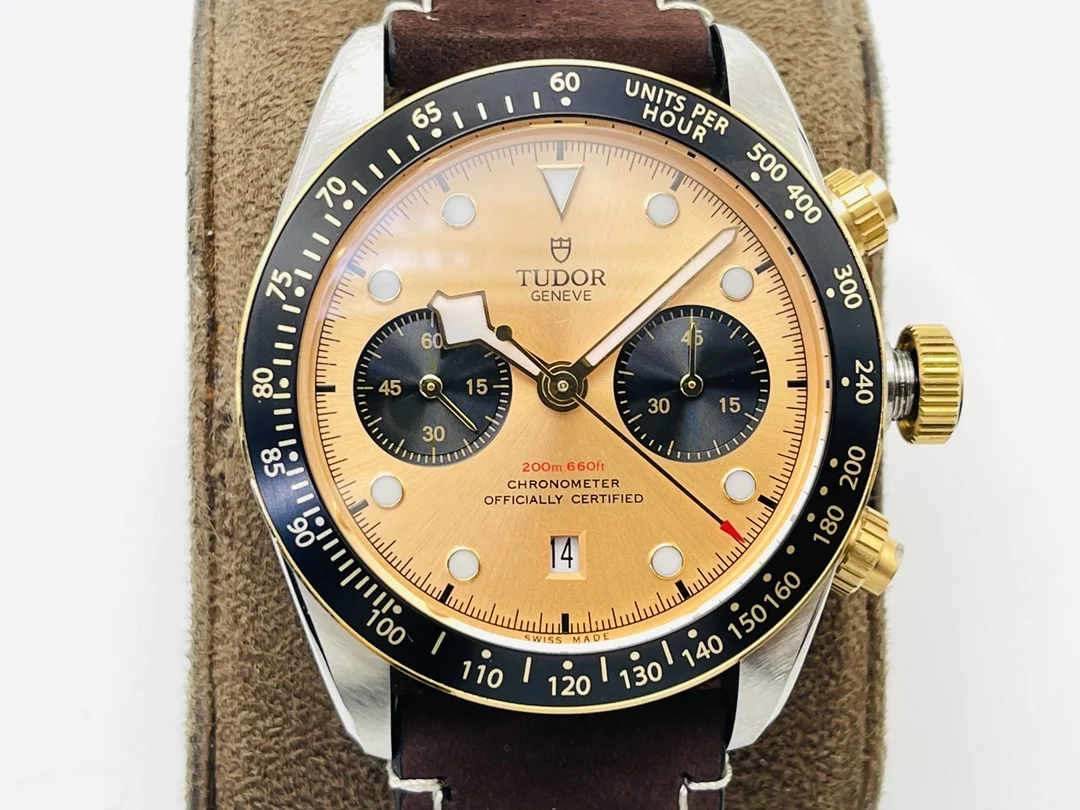 Tudor Black Bay Steel Black Dial 41mm — photographed off the sweep