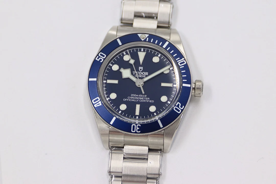 Tudor Black Bay Steel Black Dial 79030N 39mm — photographed off the sweep