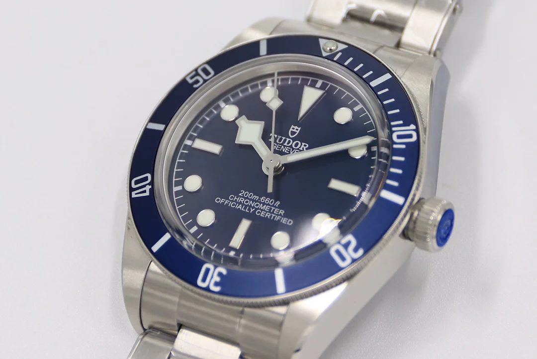 Tudor Black Bay Steel Black Dial 79030N 39mm — photographed off the sweep