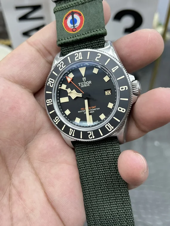 Tudor Titanium 42mm