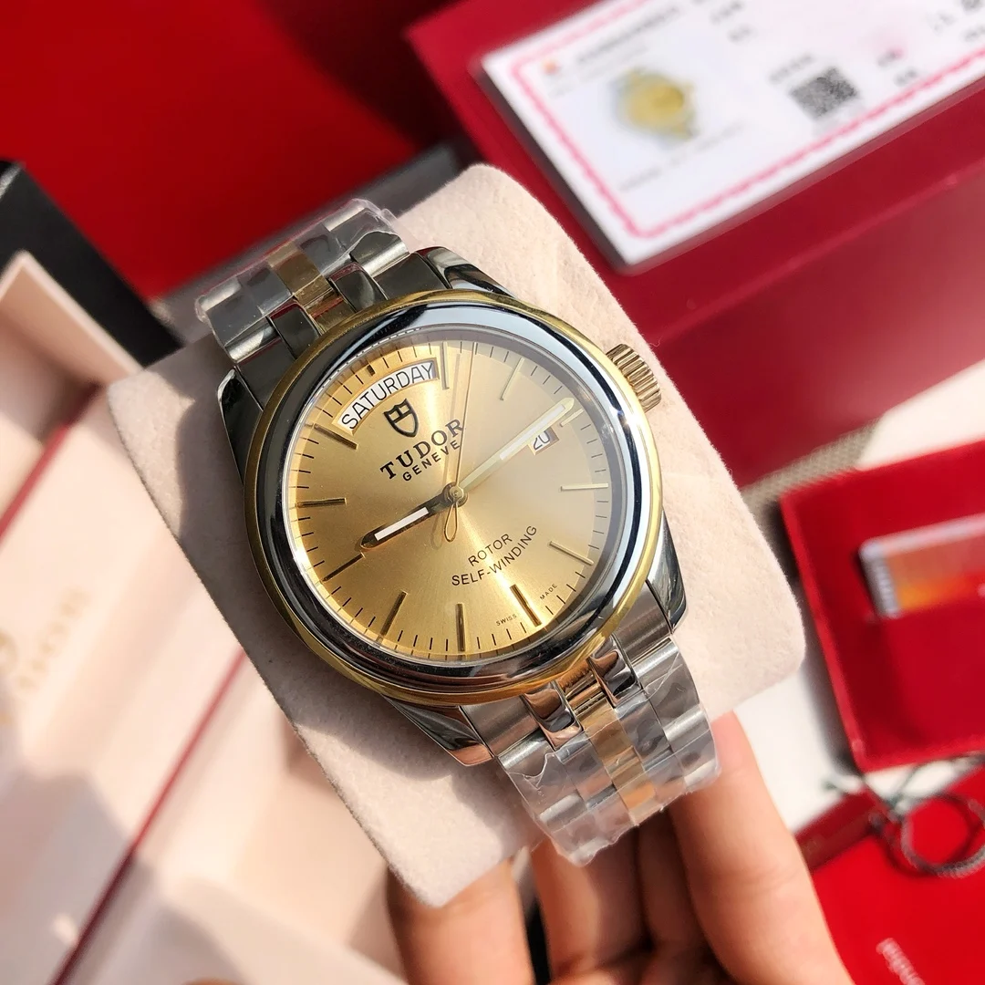 Tudor Yellow Gold — photographed off the sweep