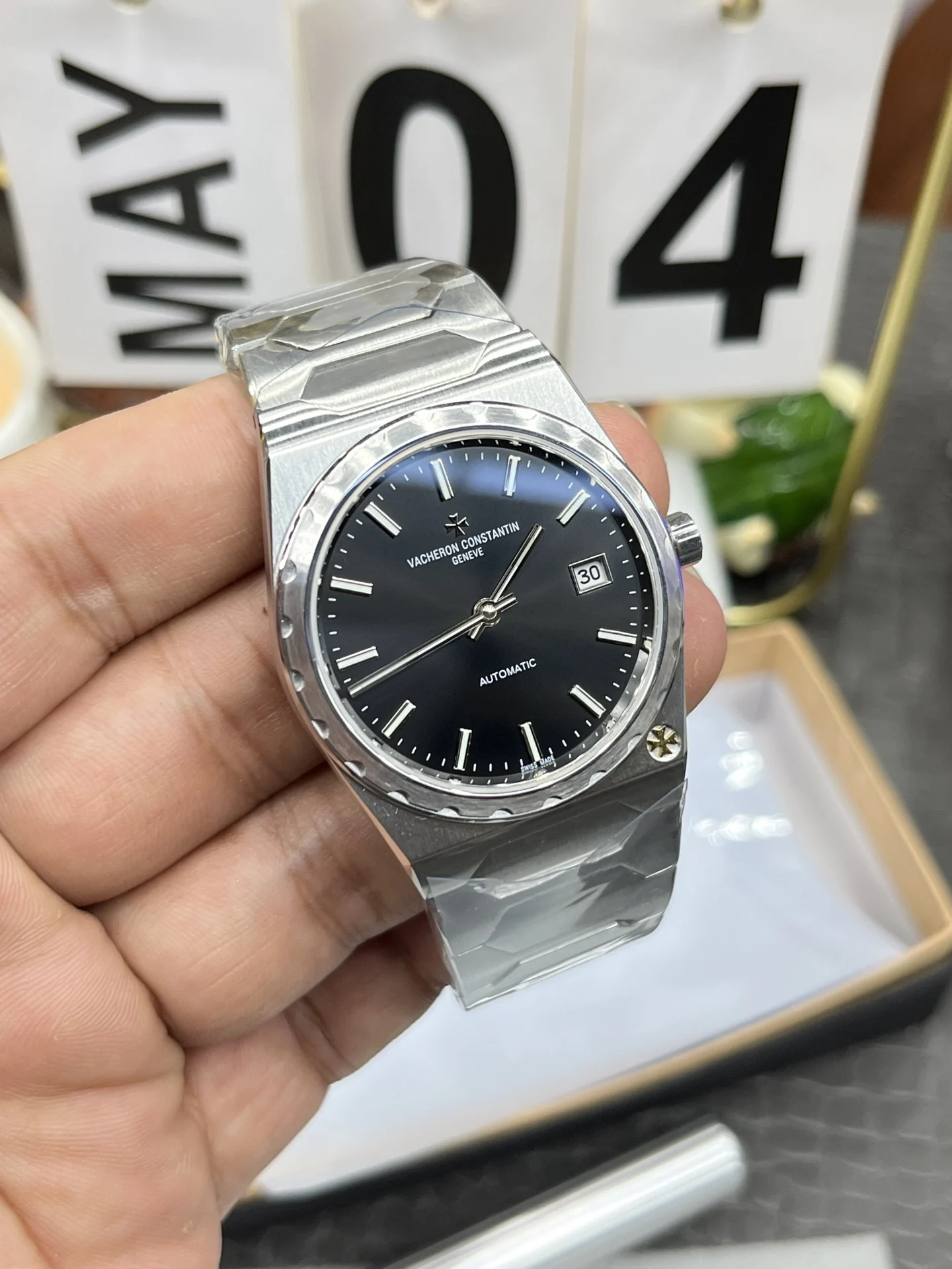 Vacheron Constantin 37mm — photographed off the sweep