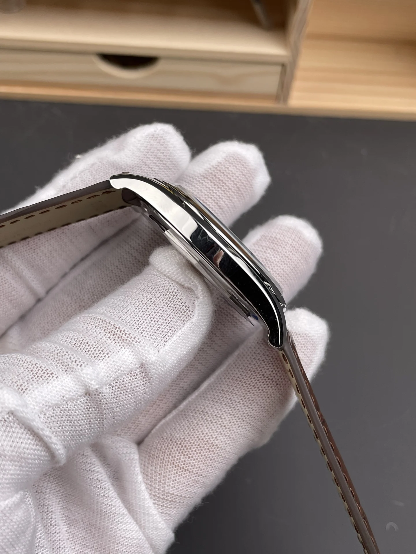 Vacheron Constantin 40mm — photographed off the sweep
