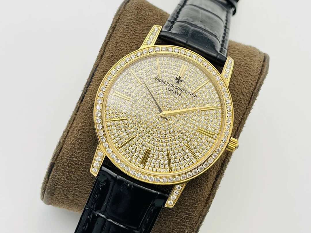 Vacheron Constantin 40mm — photographed off the sweep
