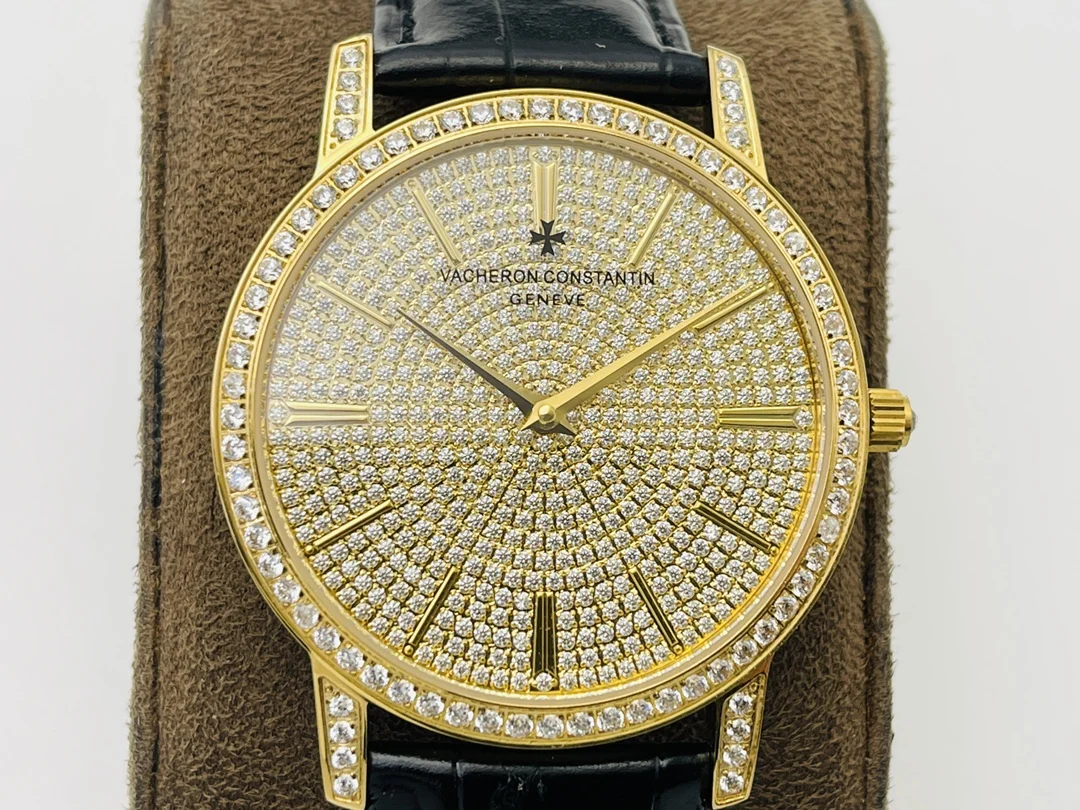 Vacheron Constantin 40mm — photographed off the sweep