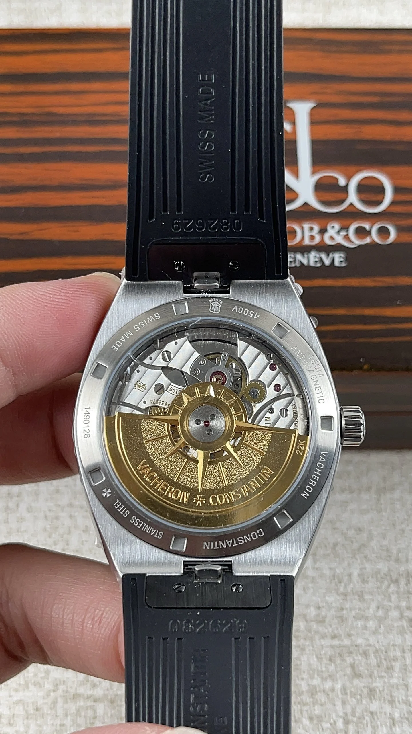 Vacheron Constantin 4500V collection! Paired with a 9015 engine — photographed off the sweep