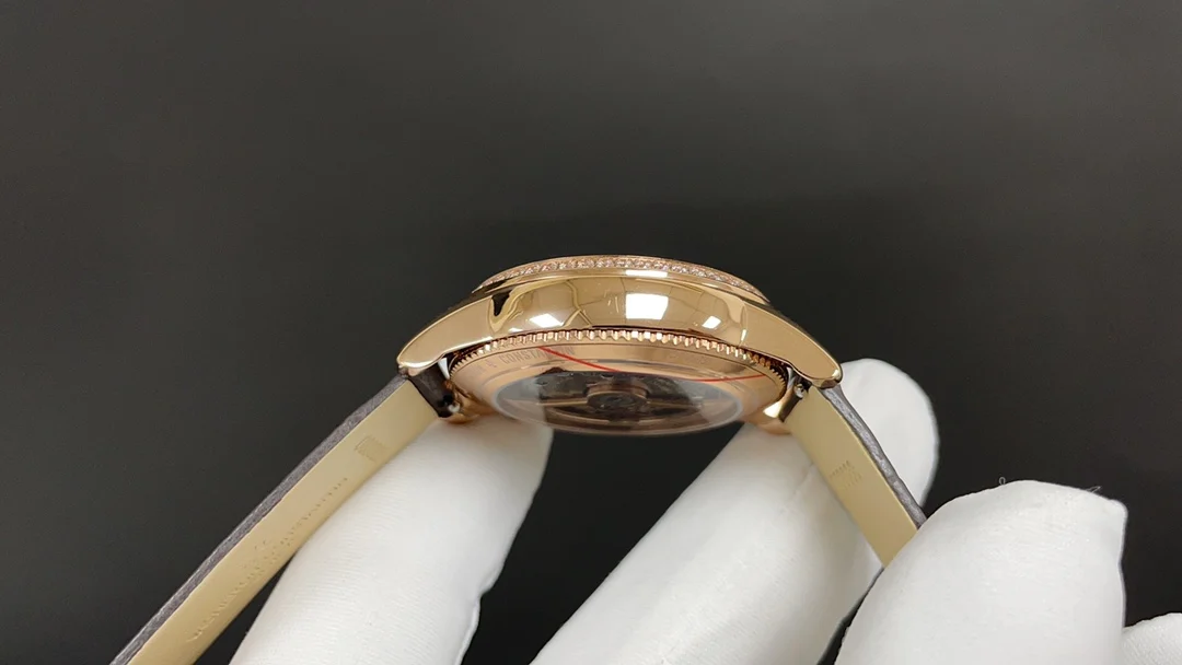 Vacheron Constantin Moon Phase Steel — photographed off the sweep