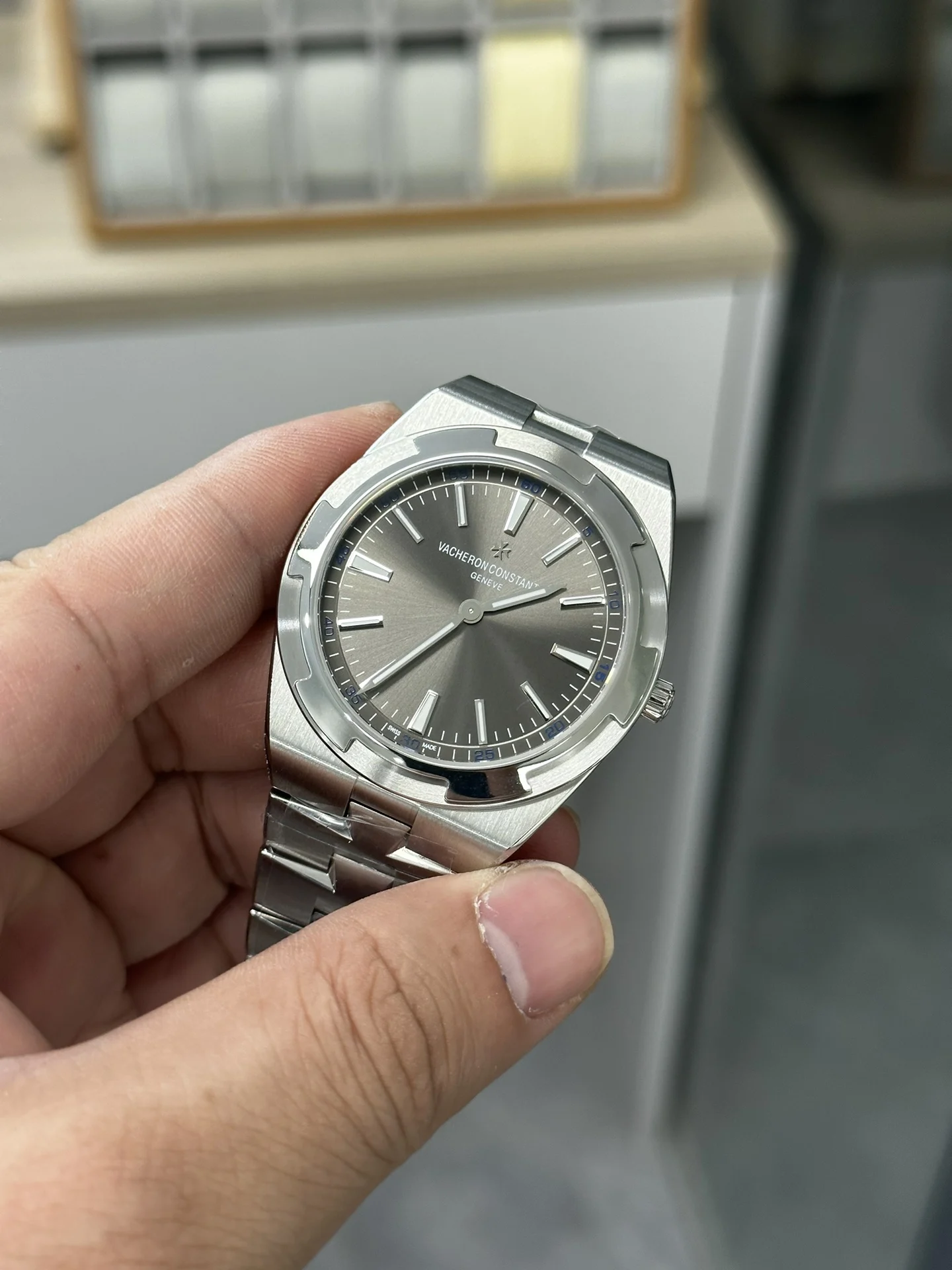Vacheron Constantin Overseas — photographed off the sweep