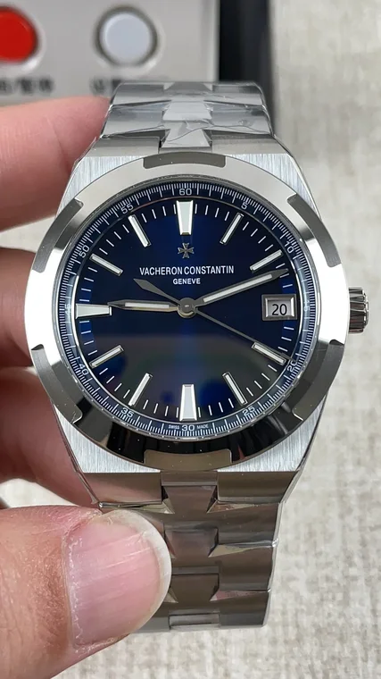 Vacheron Constantin Overseas