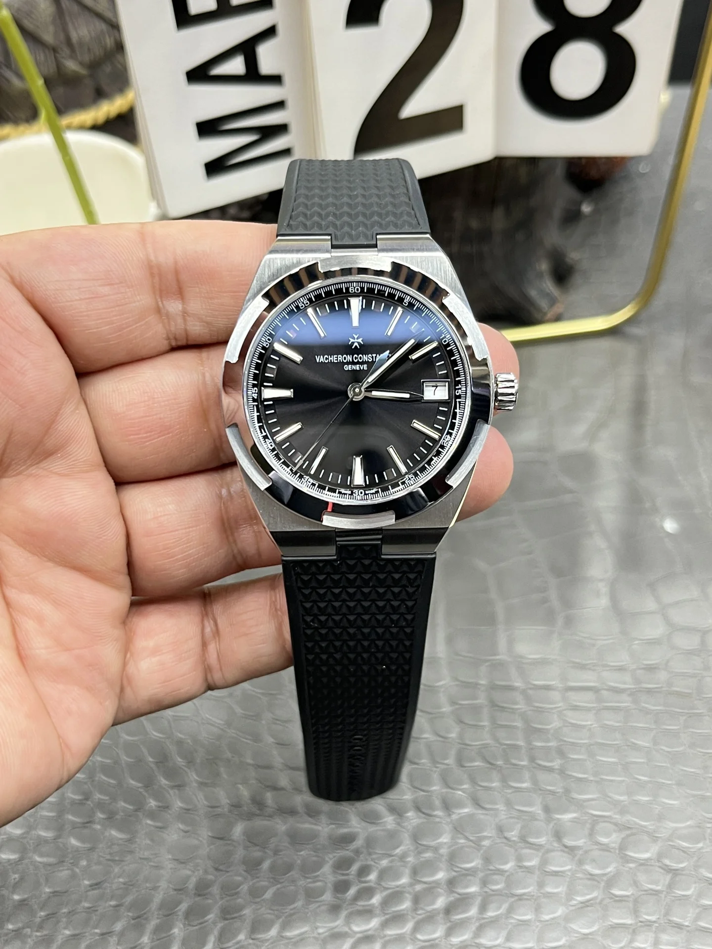Vacheron Constantin Overseas 41mm — photographed off the sweep