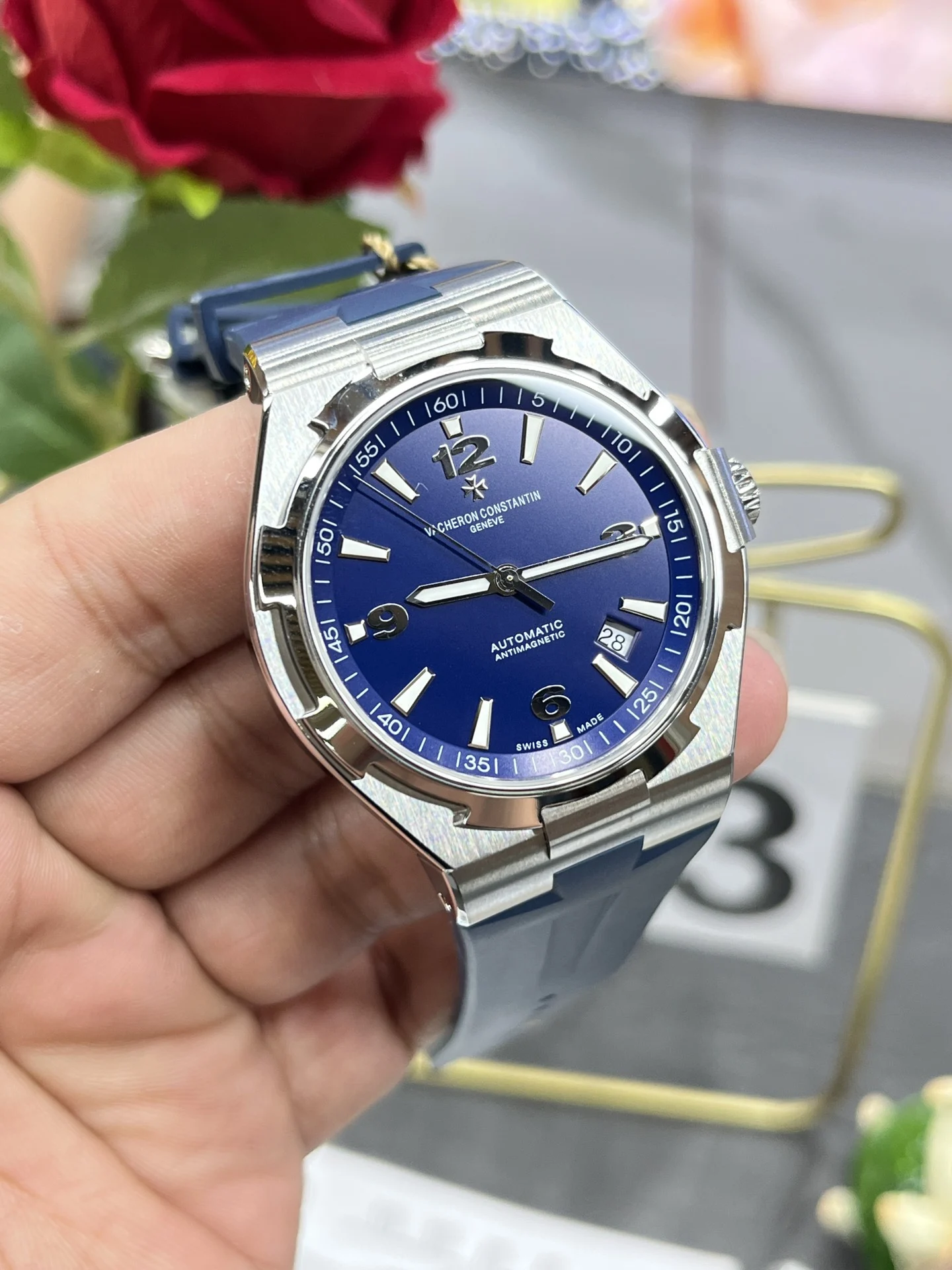Vacheron Constantin Overseas 42mm — photographed off the sweep