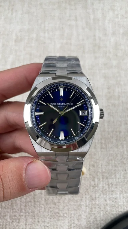 Vacheron Constantin Overseas