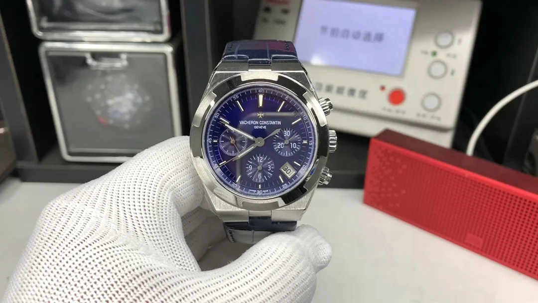 Vacheron Constantin Overseas 5500V/110A-B075