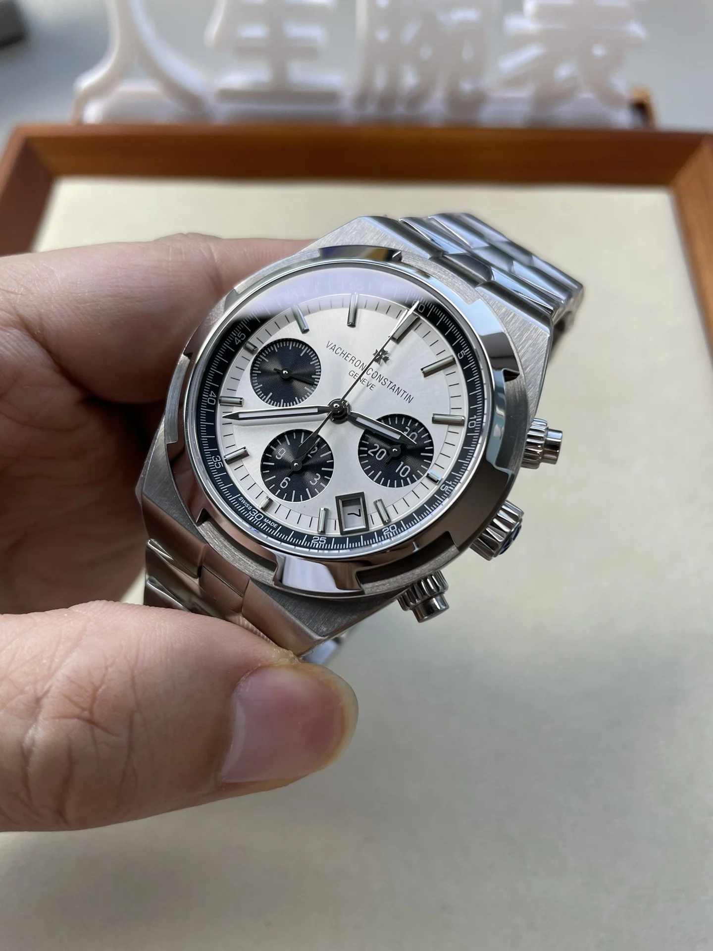 Vacheron Constantin Overseas — photographed off the sweep