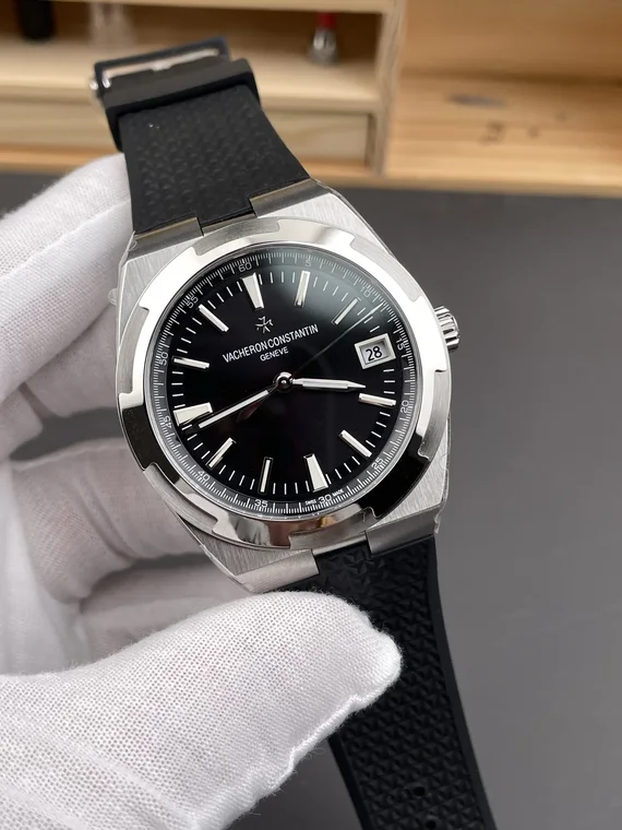 Vacheron Constantin Overseas Black Dial 41mm