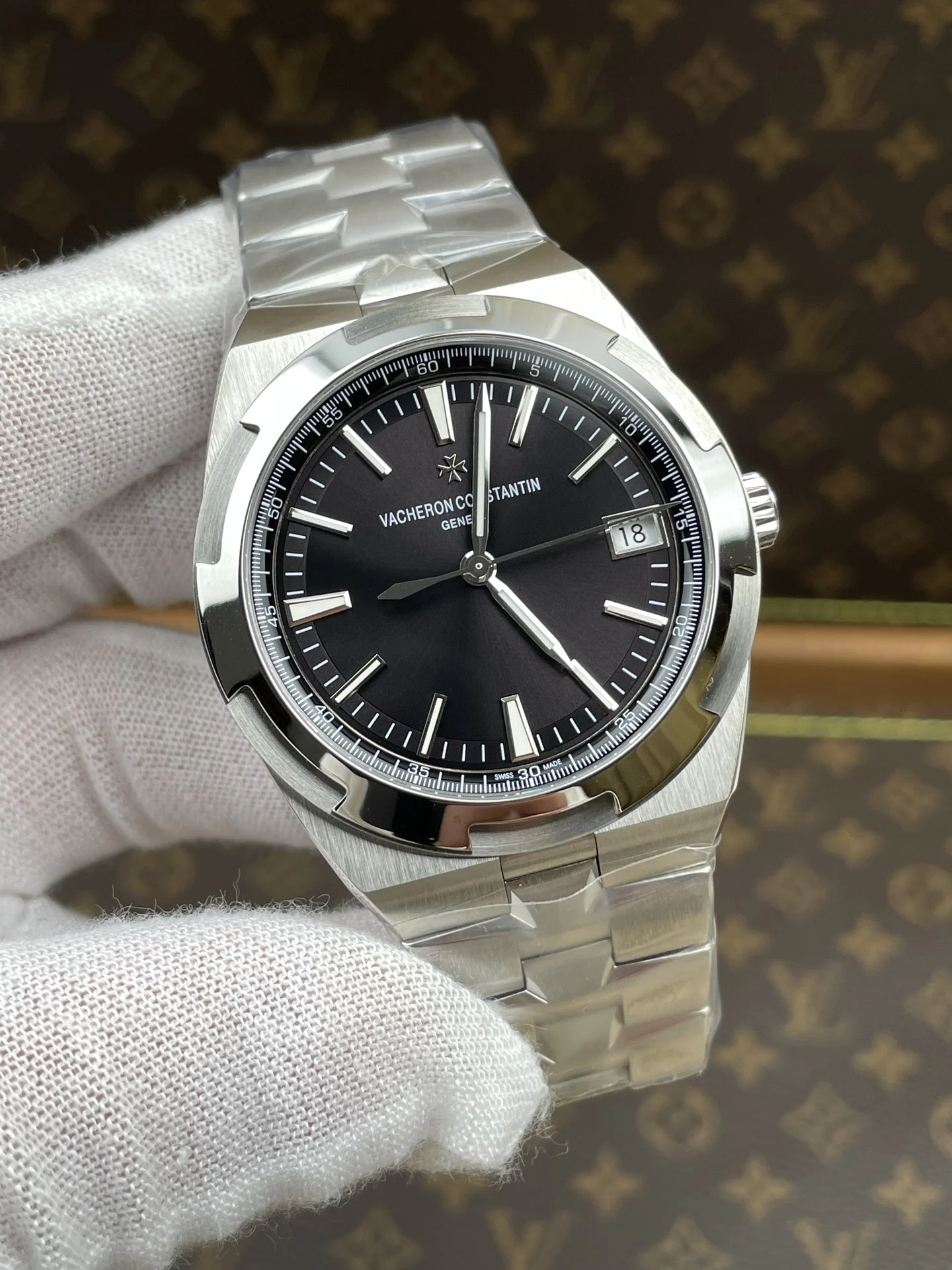 Vacheron Constantin Overseas Black Dial — photographed off the sweep