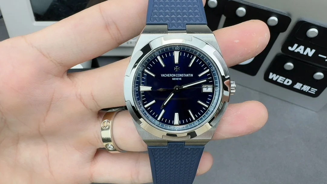 Vacheron Constantin Overseas Blue Dial — photographed off the sweep