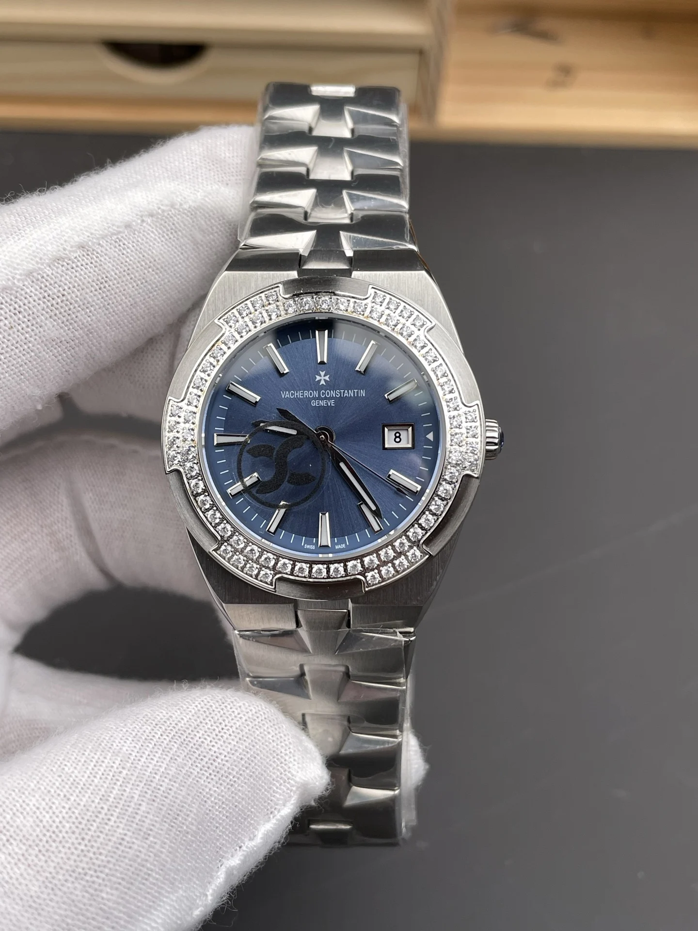 Vacheron Constantin Overseas Blue Dial Diamond-Set 33mm — photographed off the sweep